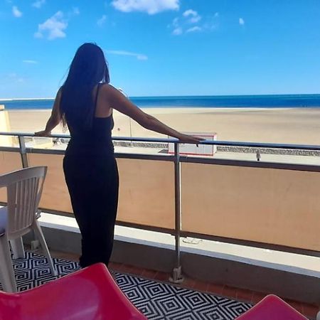 Sur La Plage Port-la-Nouvelle Exteriér fotografie